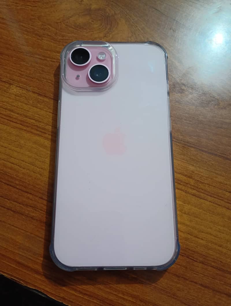Apple iPhone 15 3