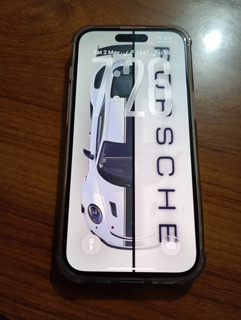 Apple iPhone 15 4