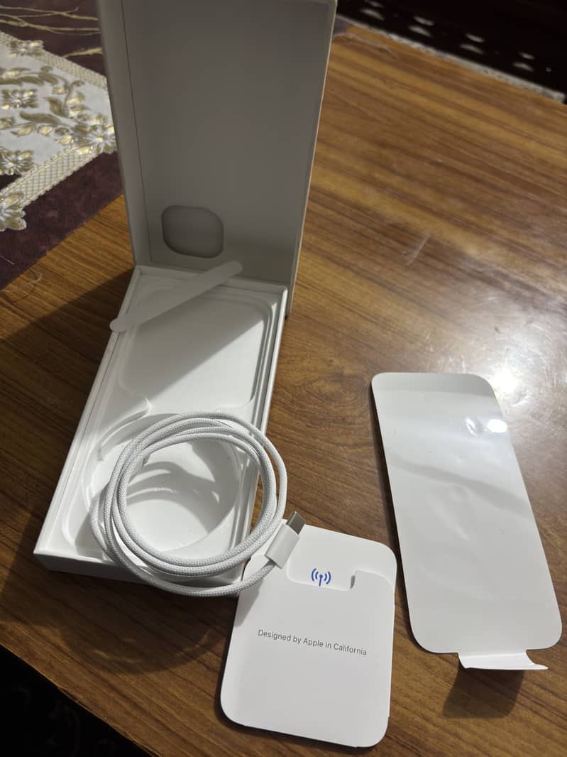 Apple iPhone 15 7