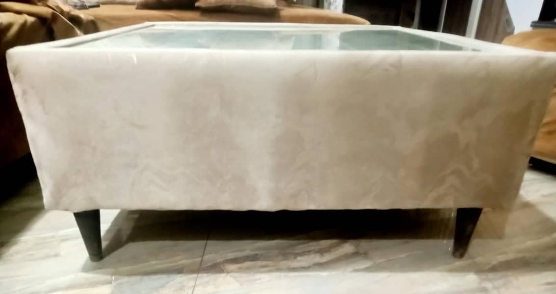 Sofa chairs with table 3