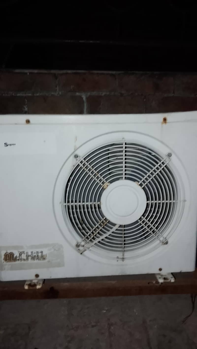 split used ac 3