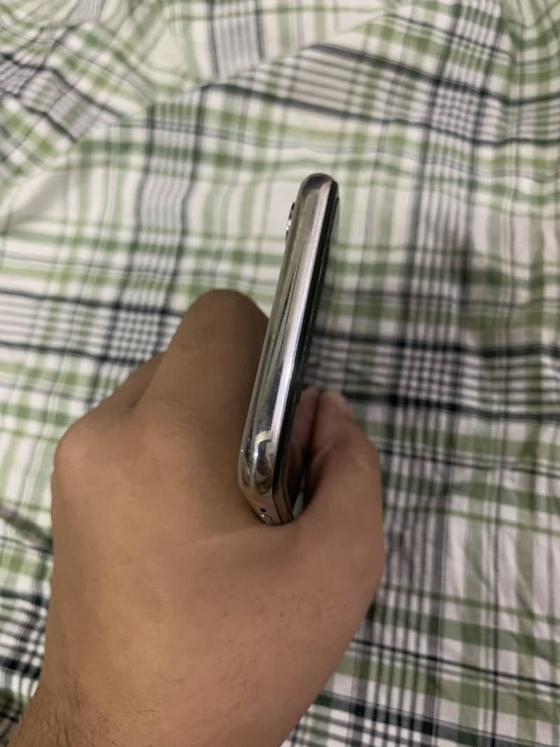 Iphone new 4