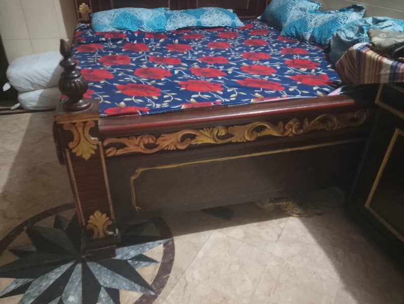 Bed & dressing 1