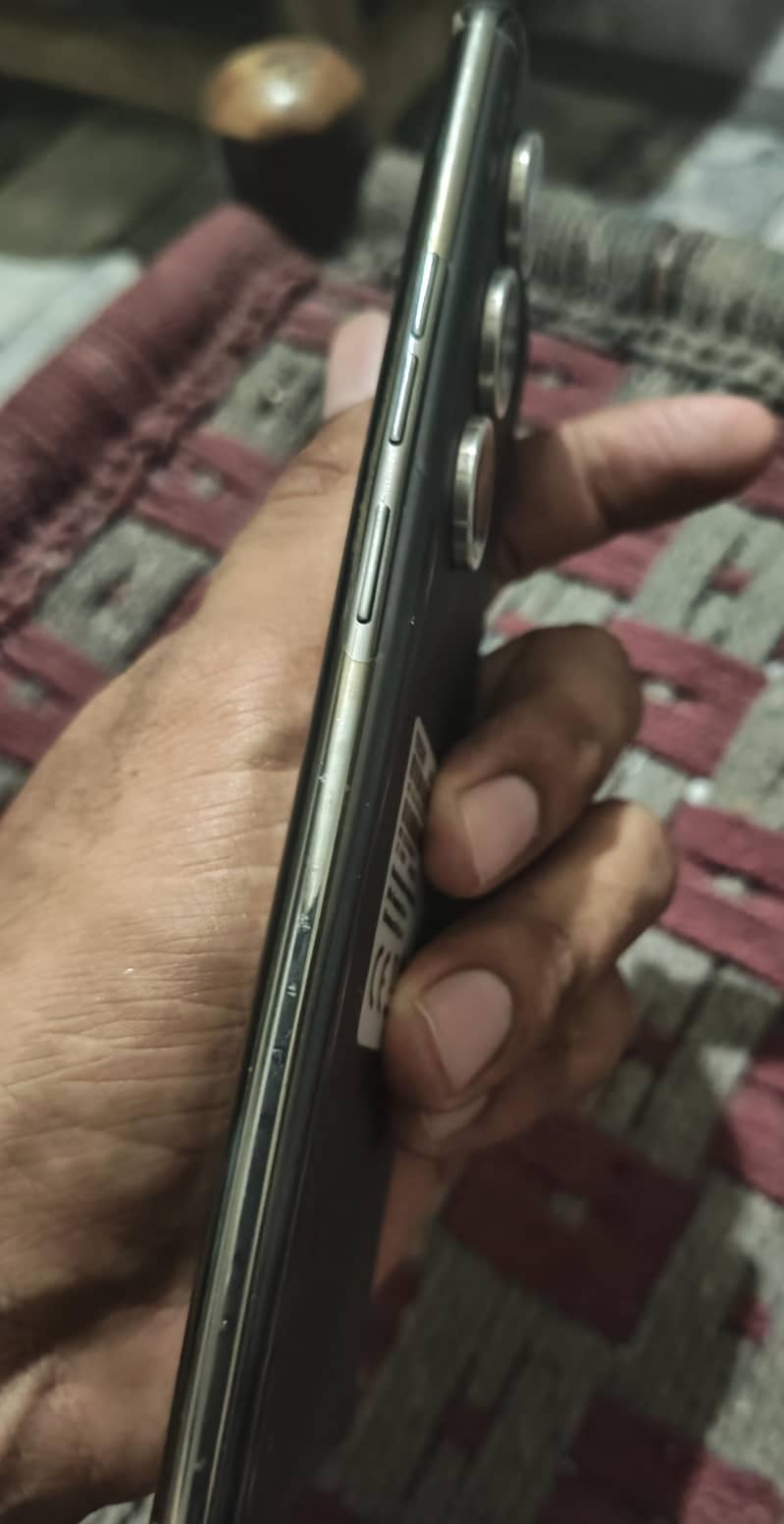 Tecno Camon 40 pro 3
