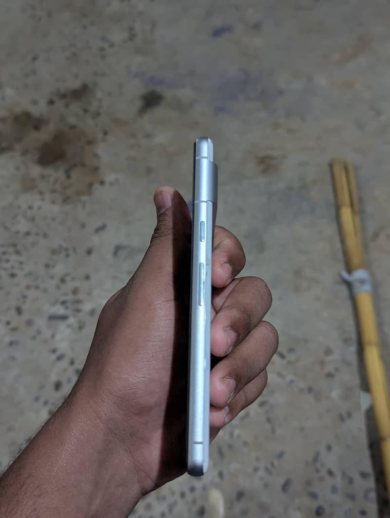 Google Pixel 7 2