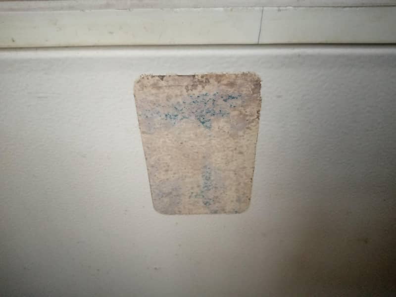 waves deep freezer . 0