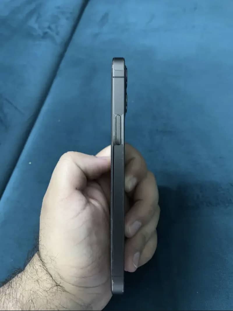 iPhone 12 Pro 3