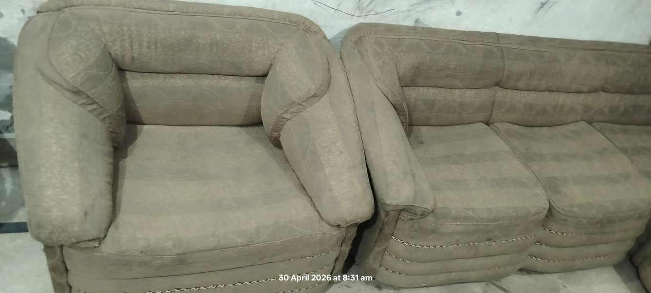 Sofa Set 5 seater 3