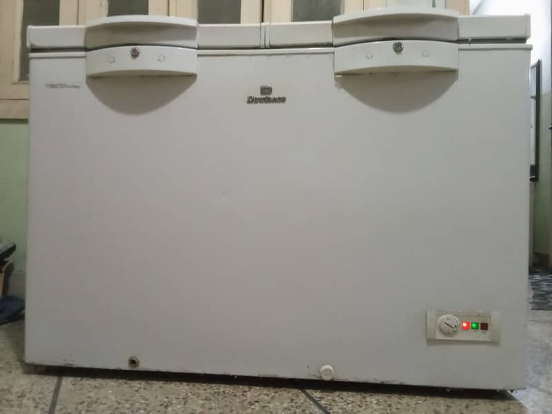 Dawlance deep freezer 0