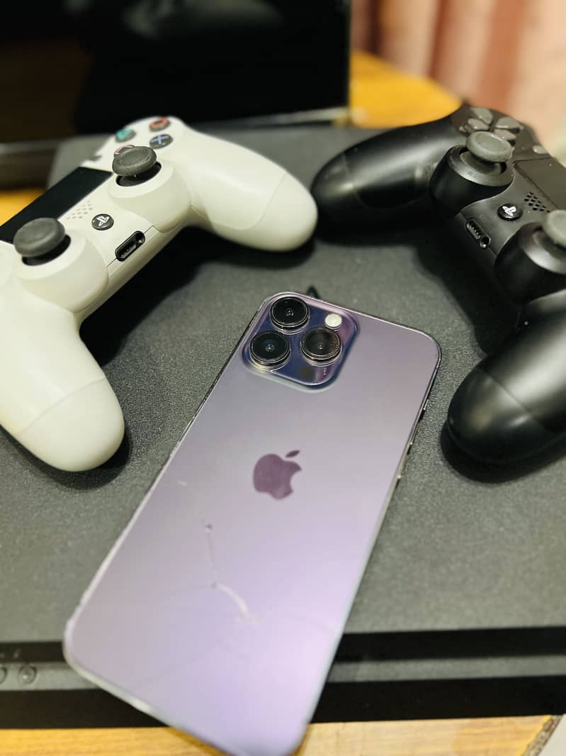 iPhone 14 Pro Max 0