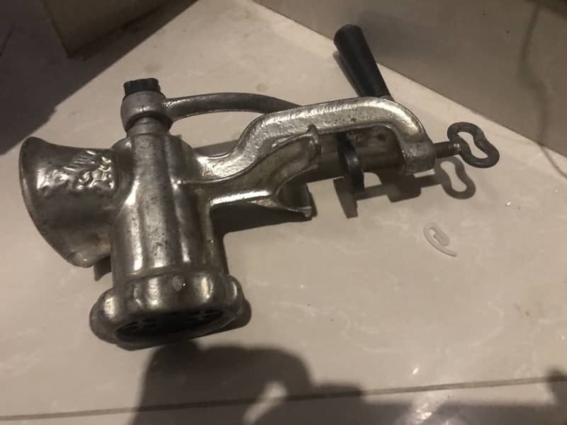 Minched machine 0