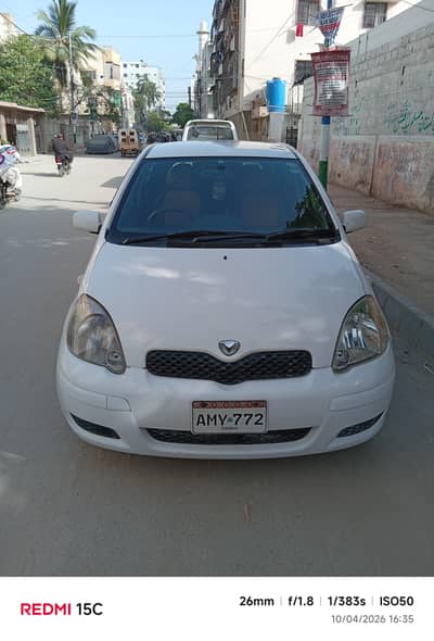 Toyota vitz 2003 FL