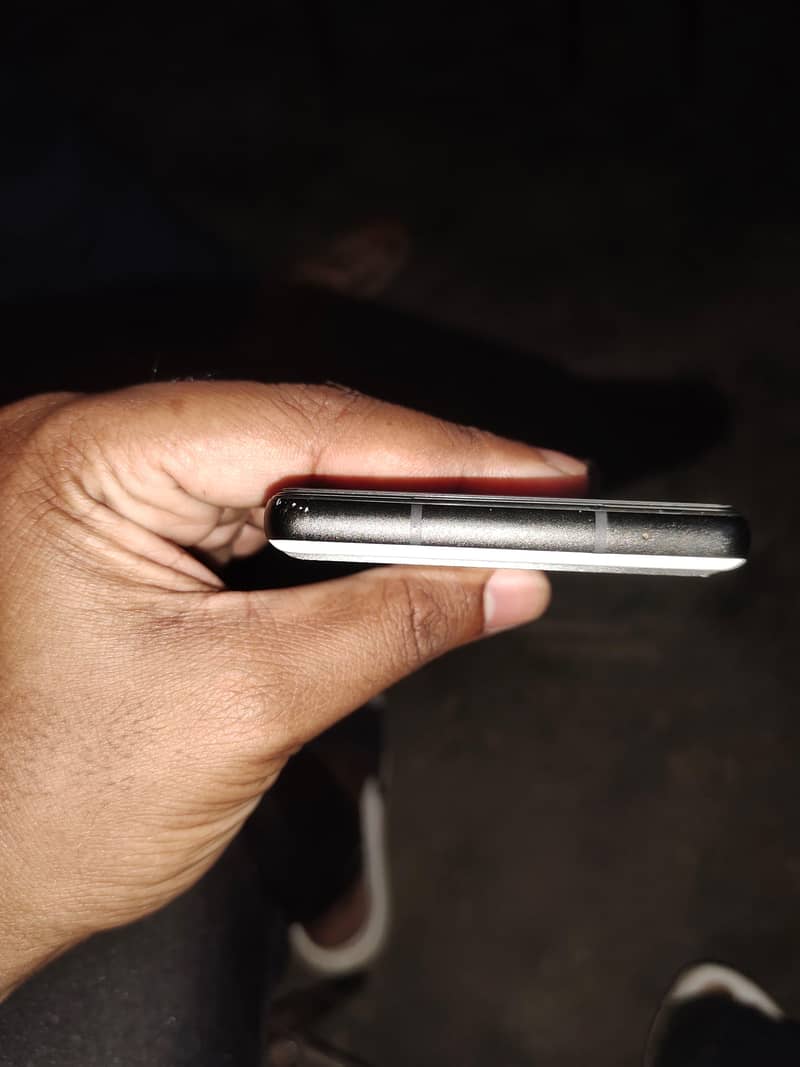 GOOGLE PIXEL 6A 3