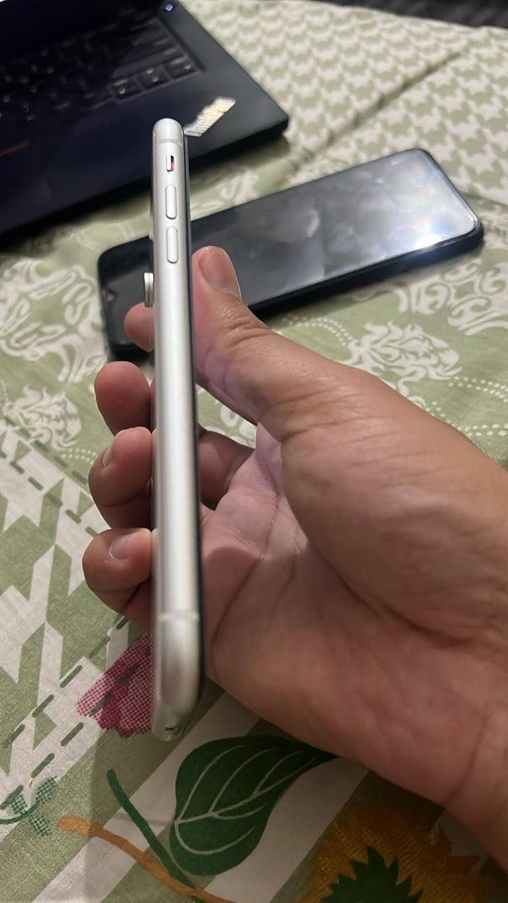 Iphone XR 5