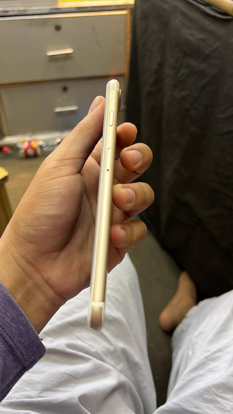 Iphone 7 Plus PTA 4
