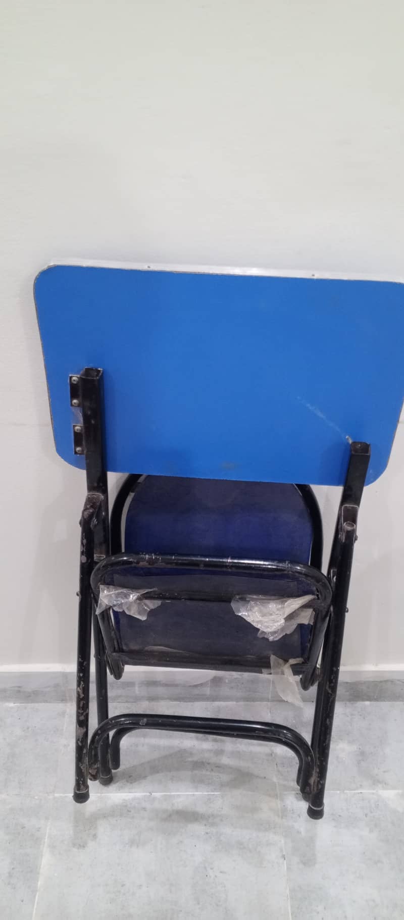 Study table for kids 0