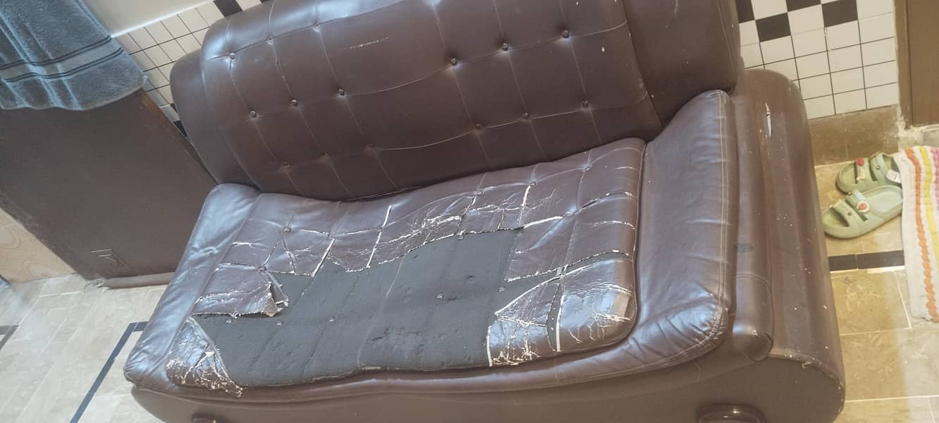 2 seater sofa 1