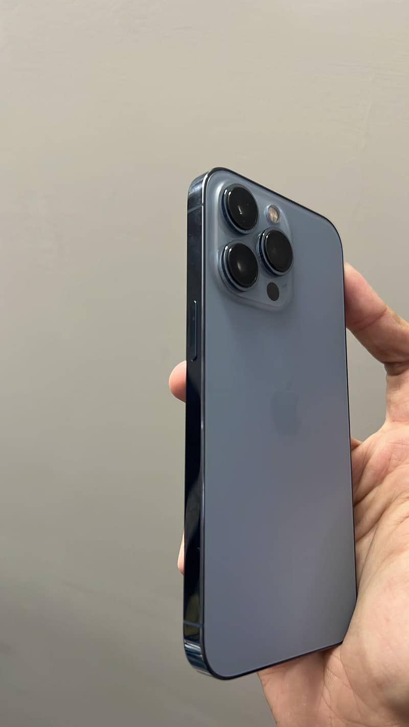 Iphone 13Pro 1