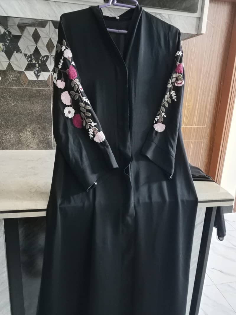 abayas 1