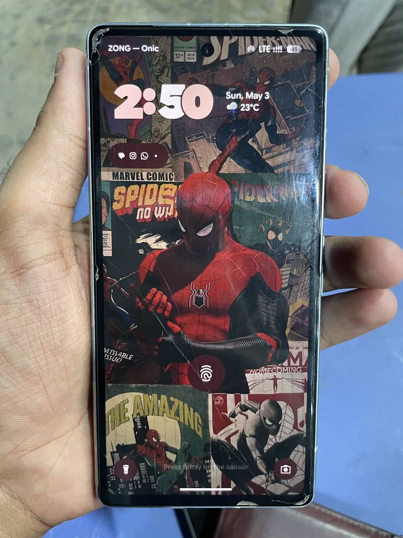 Google pixel 7A 4