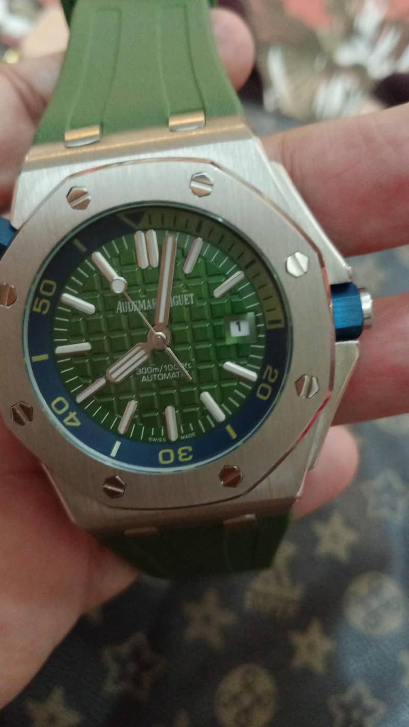 Automatic watch 0