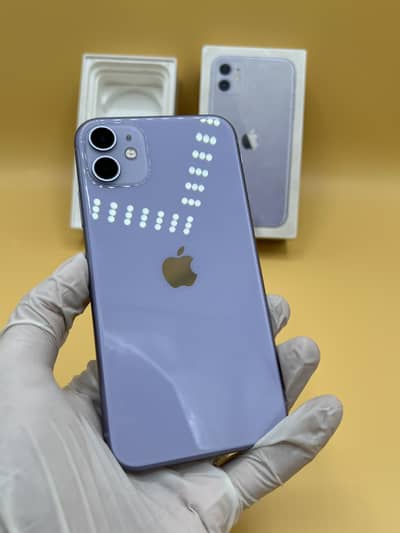 I phone  11   64 GB Factory unlock Non PTA 95% Battery with Box