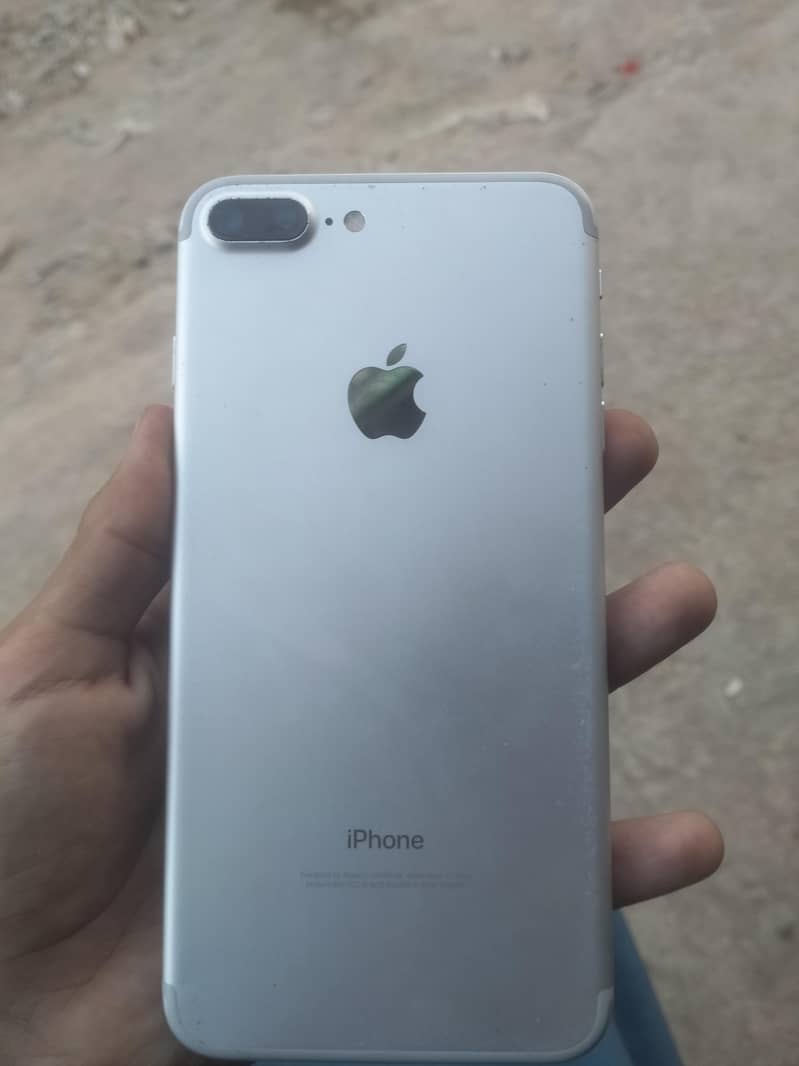 iPhone 7 plus ( Exchange Possible) 8