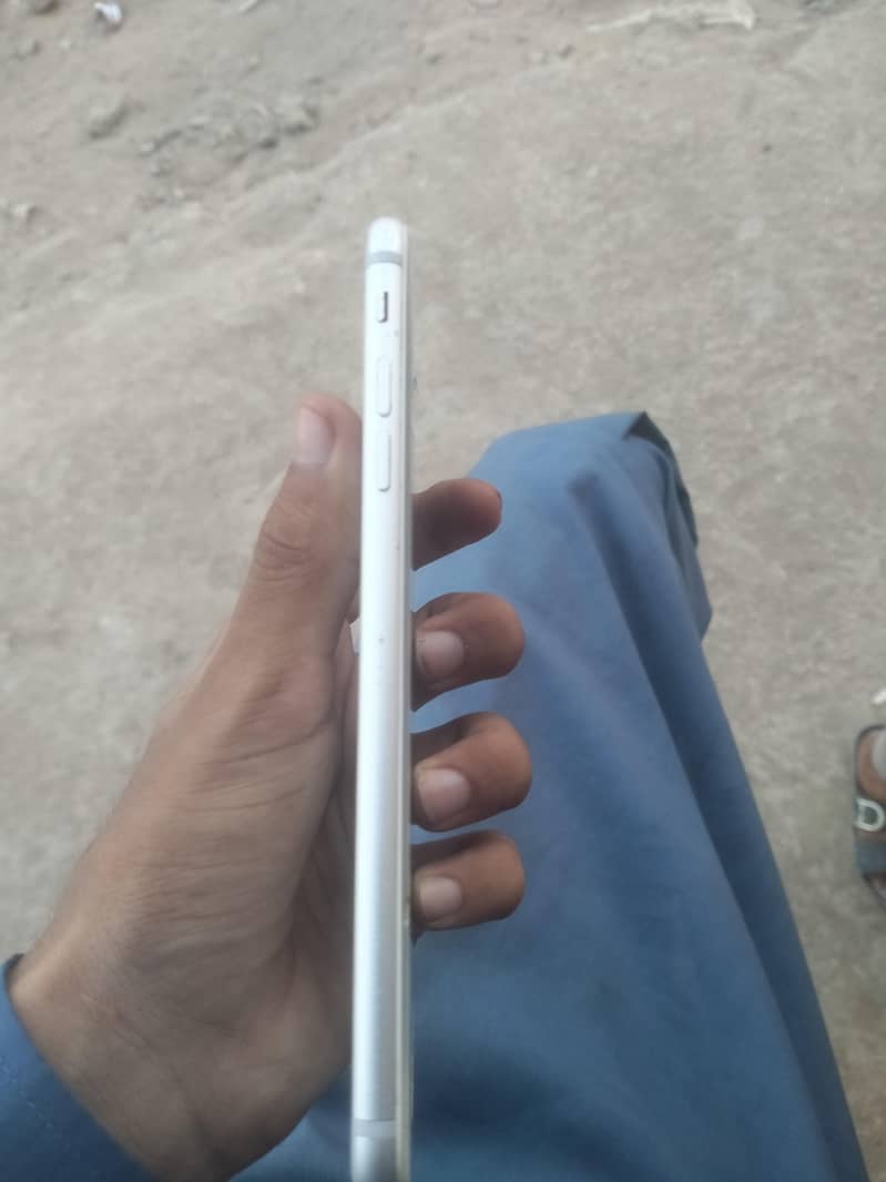 iPhone 7 plus ( Exchange Possible) 9