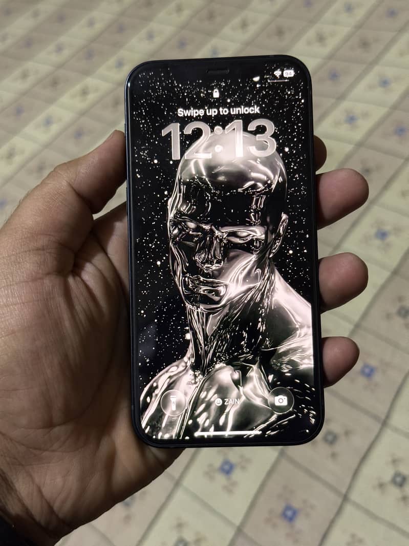 iPhone 12 1