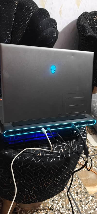 alienware m16 r1 ryzen 9 7845hx 16gb 1tb rtx 4080