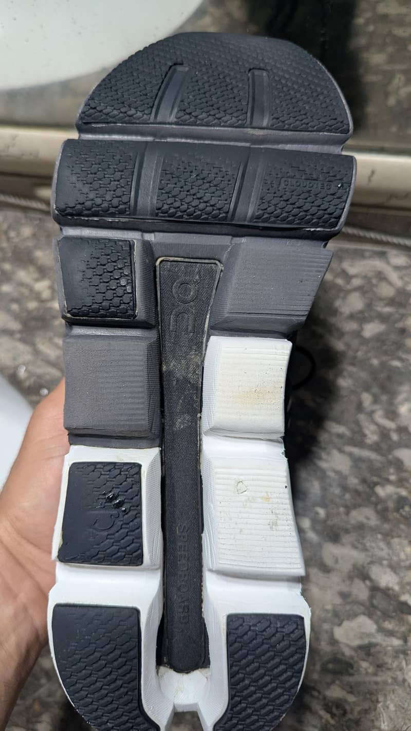 on cloud 8.5 UK 10