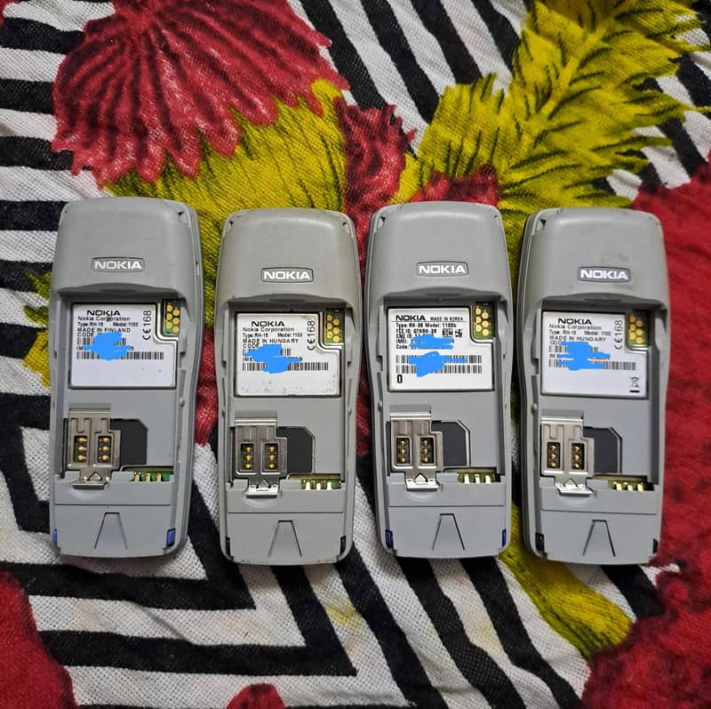 Nokia 1100 2
