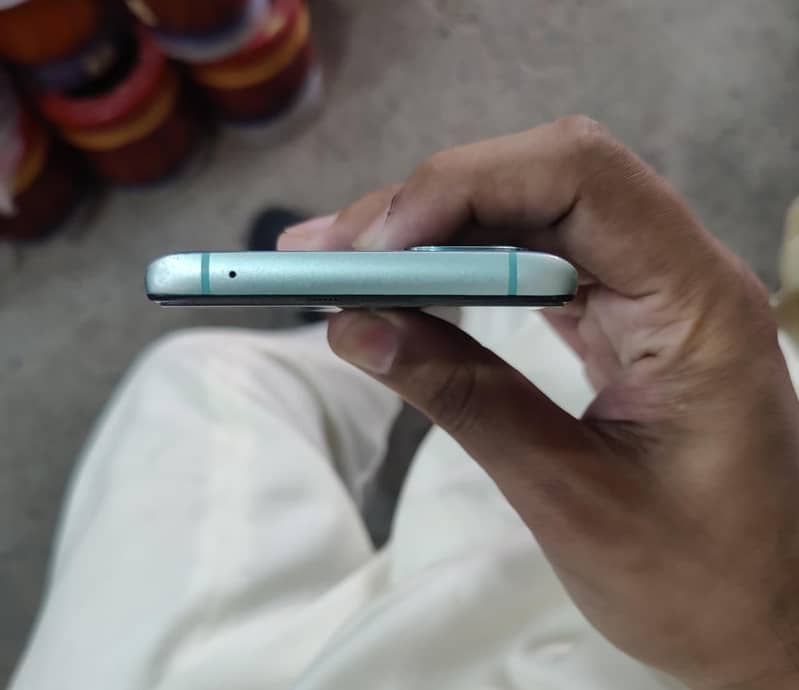 one plus 8t 5