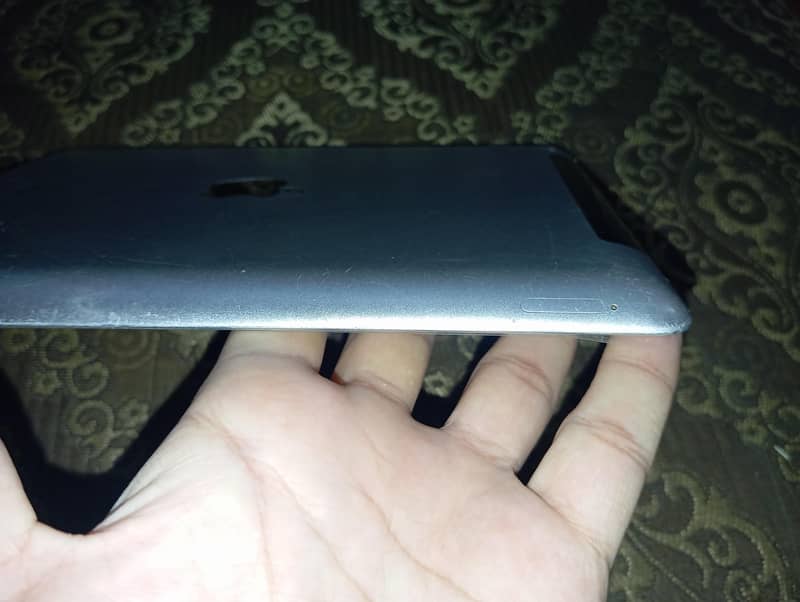 Apple ipad 4th Generation 6
