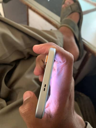 Infinix hot 60 pro 8/128  full box  processor G200