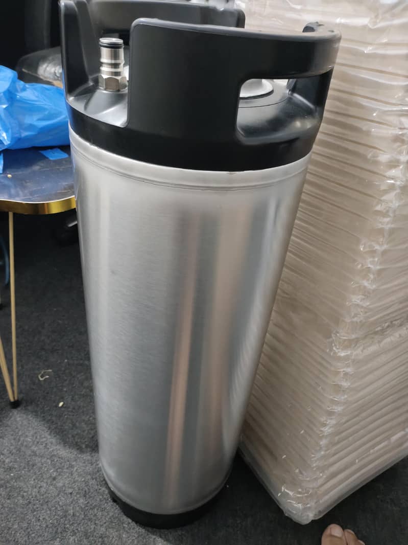 Soda Machine/ Post Mix Machine 8