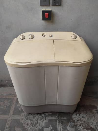 TWIN TUB HWM 80