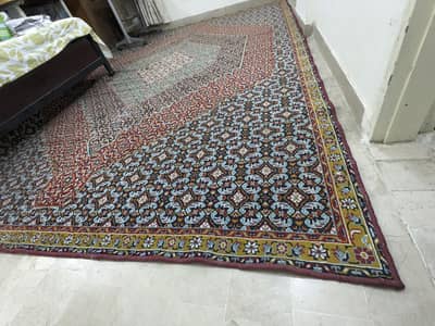 Carpet 10x7 feet Tabriz design
