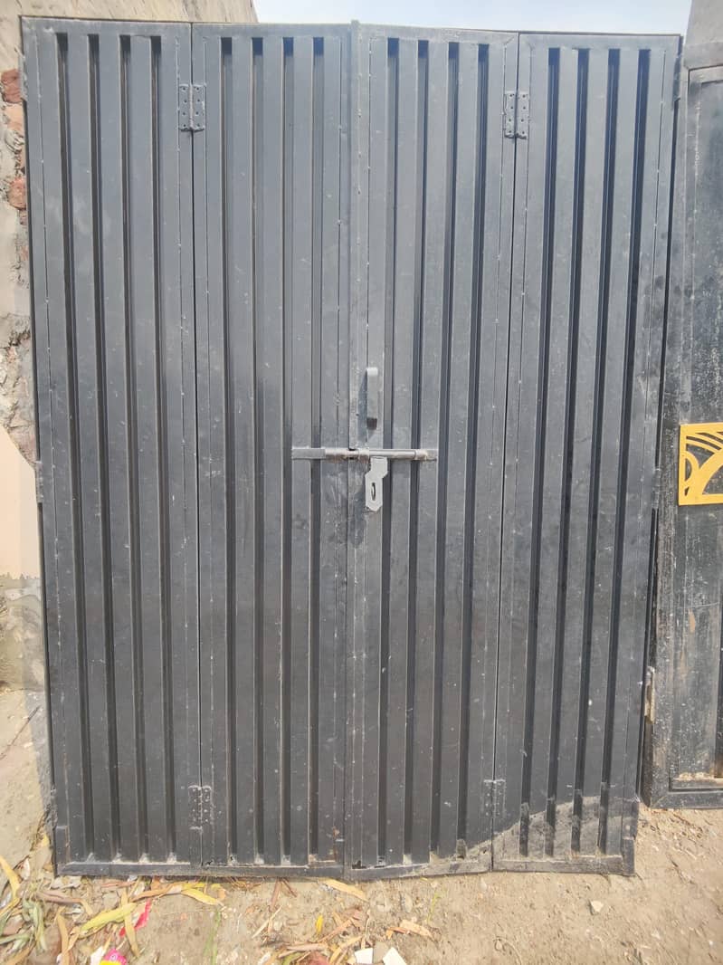 Double foldable door 0