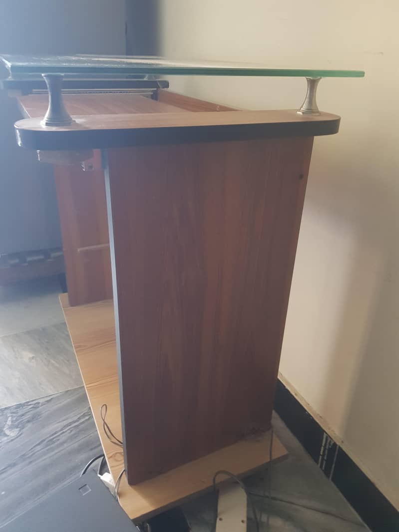 Computer table 2