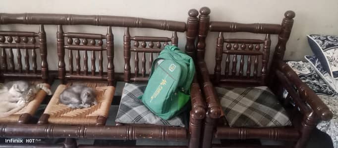 5 seater sofa in good condition