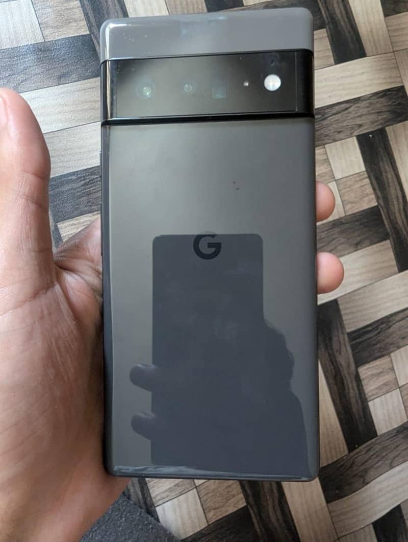 Google pixel 6 pro 9/10 condition 5