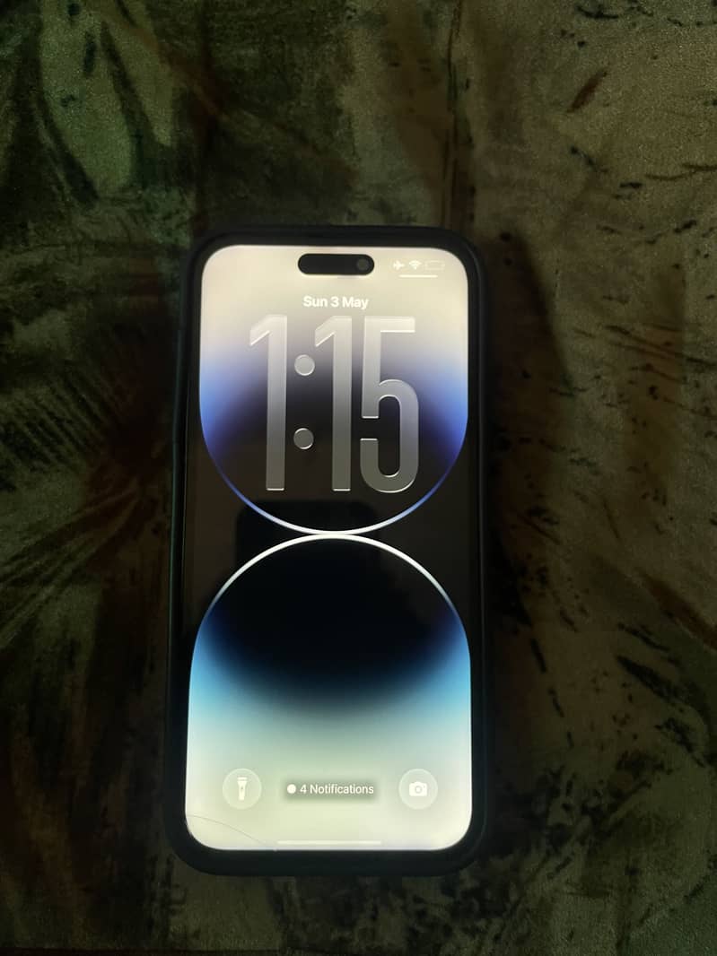 iPhone 14 pro max 2