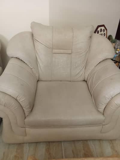 DEAL OF THE DAY  ONLY 35k  for 6 seater sofa set