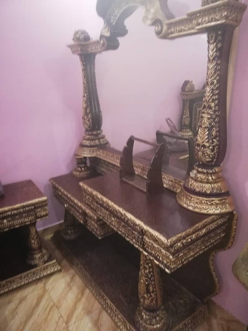 Dressing beautiful condition 4