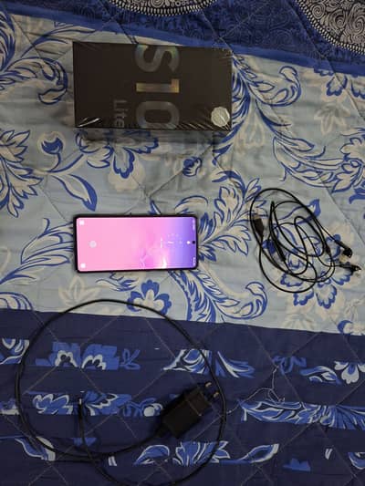 Samsung Mobile S10 Lite