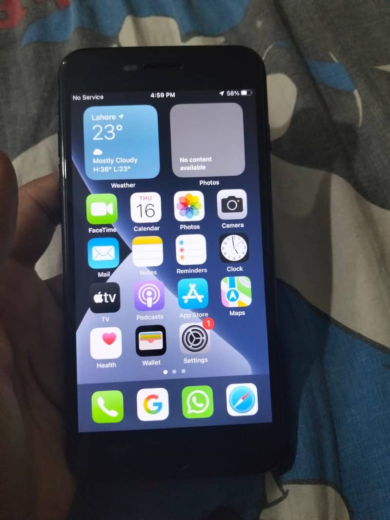 iPhone 7 Plus 0