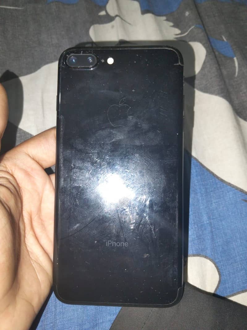 iPhone 7 Plus 8
