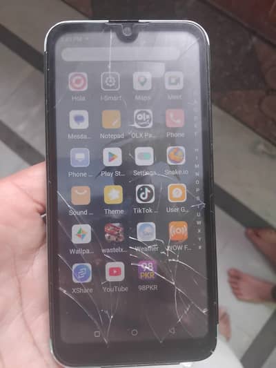 موبائل فون برائے فوری فروخت، چسکے والے حضرات سے پیشگی معذرت