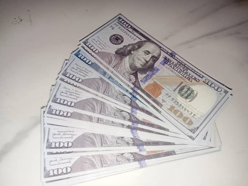 US Dollar Notes Available 1